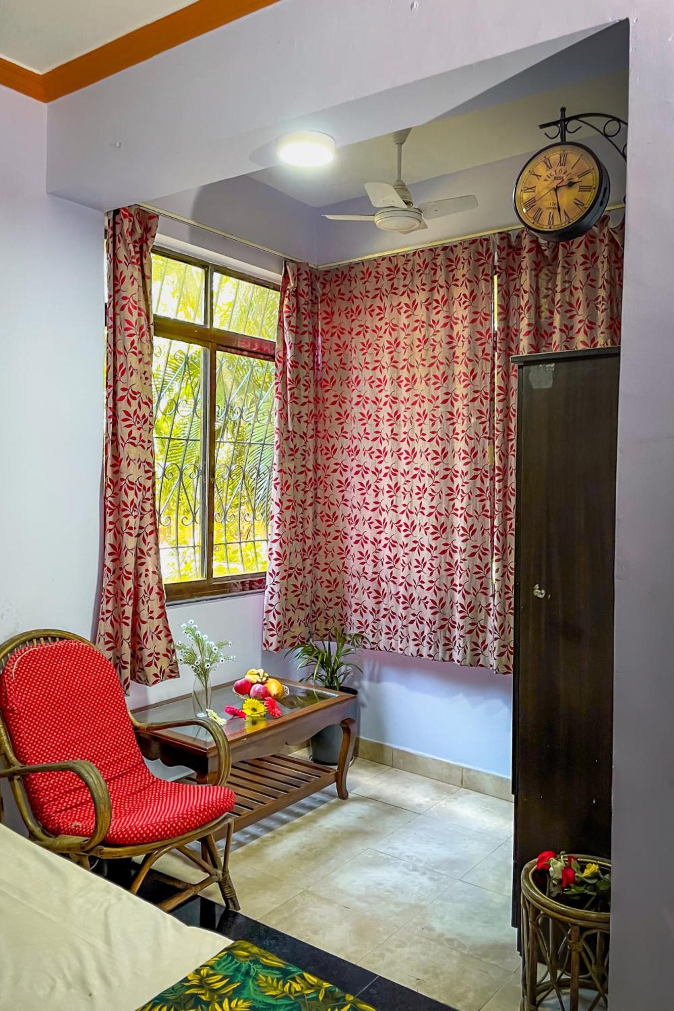 Bbn Serviced Apartment Calangute Zimmer foto
